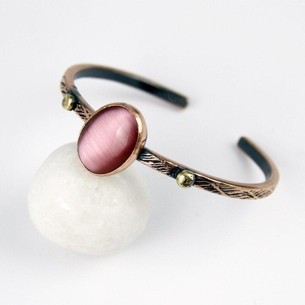 Aphrodisias Bracelet with Cat's Eye