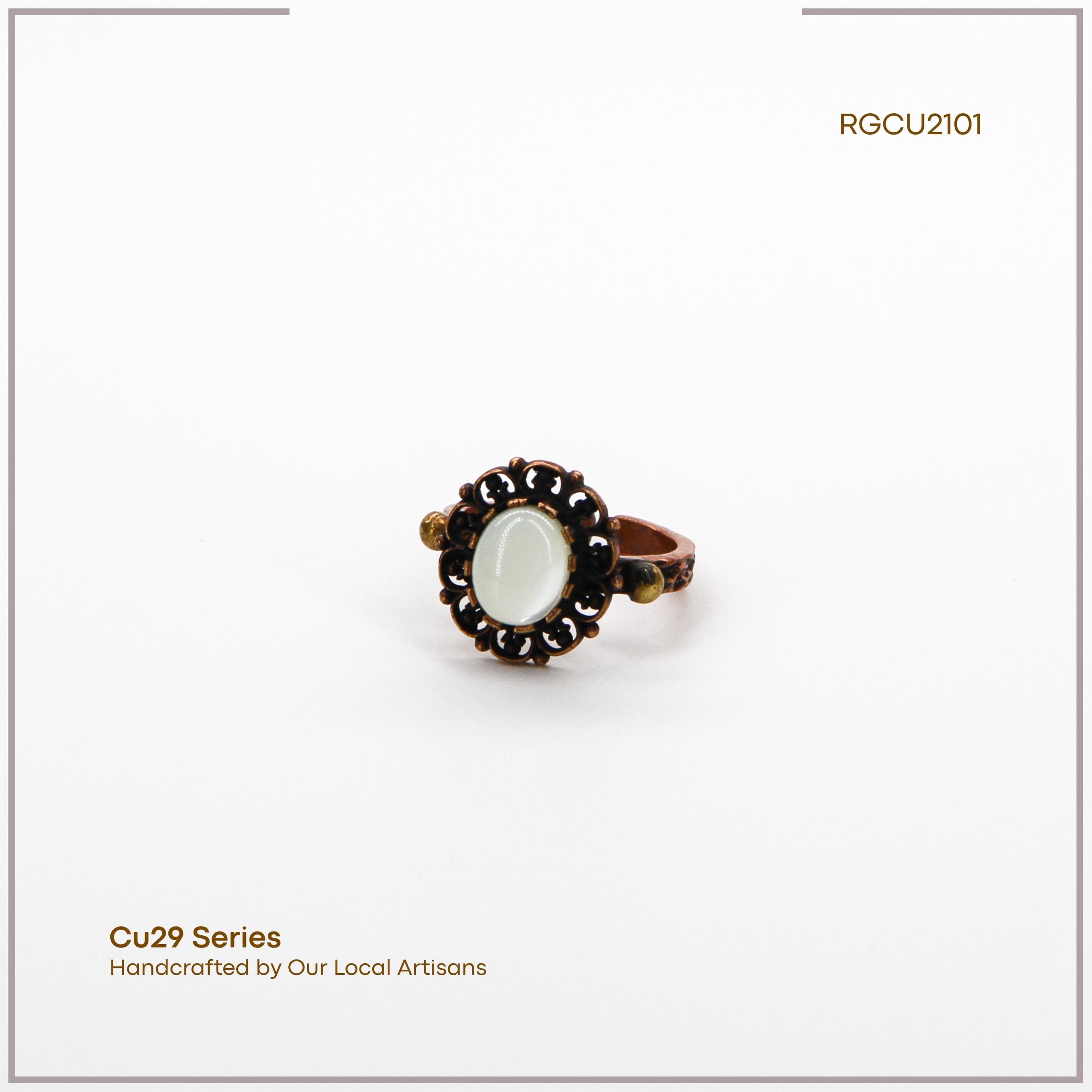 Ephesus Ring with Mother of Pearl & Agate