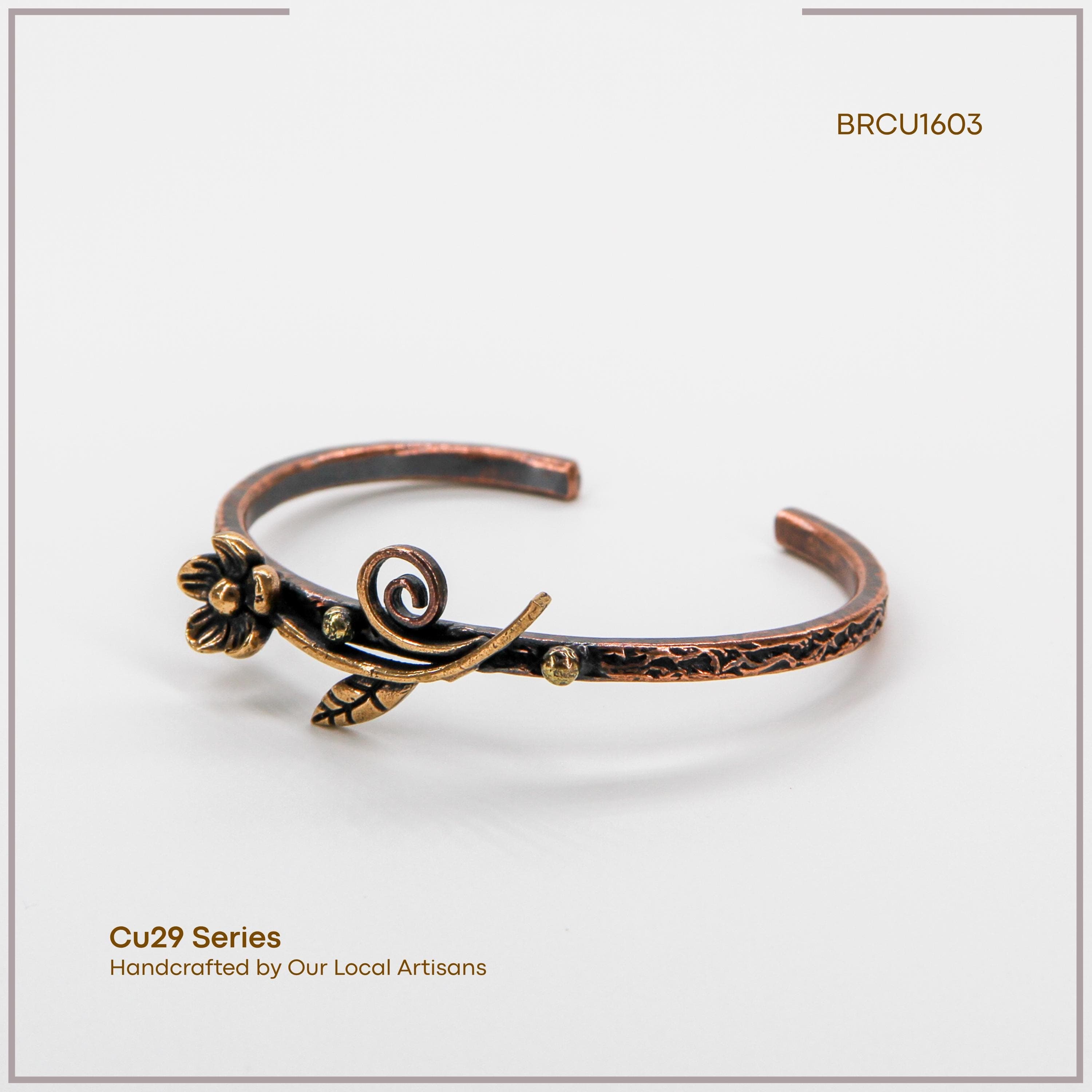 Myra Flower Bracelet